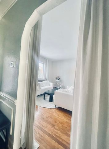 5652 Av. McLynn, Montréal (Côte-des-Neiges, QC H3X - Photo 2