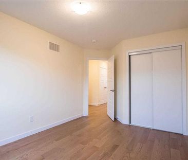 For Lease - 76 Scarletwood Street, Hamilton, Ontario - Photo 5