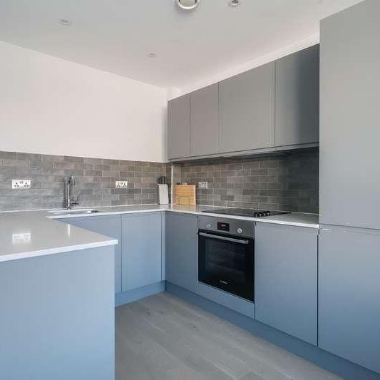 Compass Point, Romsey Road, SO16 - Photo 1
