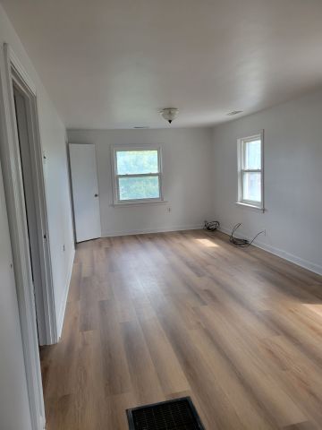 For Lease - 12926 Highway 27 N/A Unit# 2nd Floor, King, Ontario - Photo 2