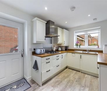 3 bedroom detached house to rent - Photo 6