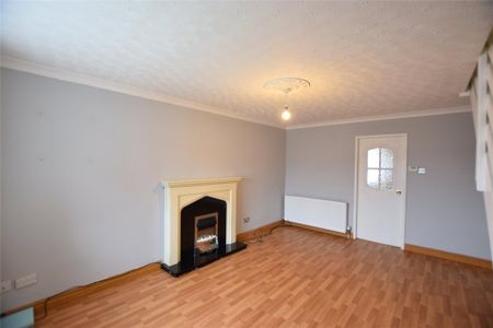 Arran Gardens, Gateshead, NE10 - Photo 2