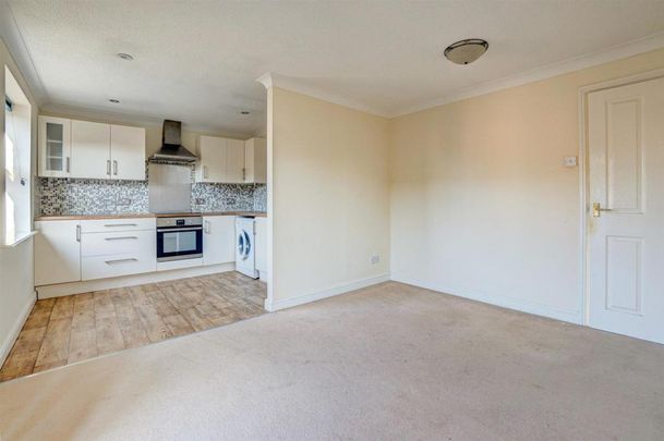 2 bedroom house to rent - Photo 1