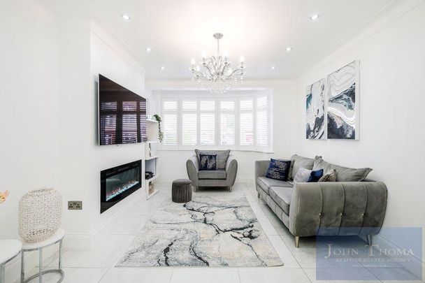 4 bedroom semi-detached house to rent - Photo 1