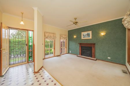 Northside Berwick Family Home - Photo 4