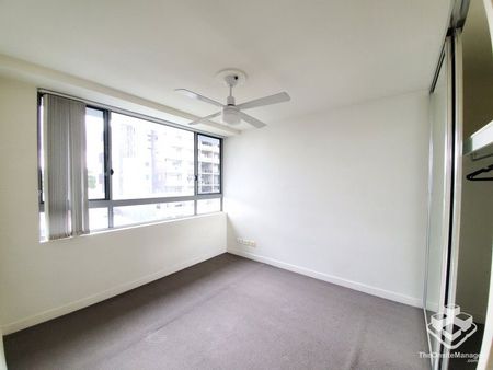 $900 for unfurnished 3 Bedrooms 2Bath 2 Car - Photo 3