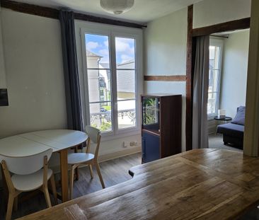 Location Appartement 1 pièce 20m² COMPIEGNE 60200 - Photo 4