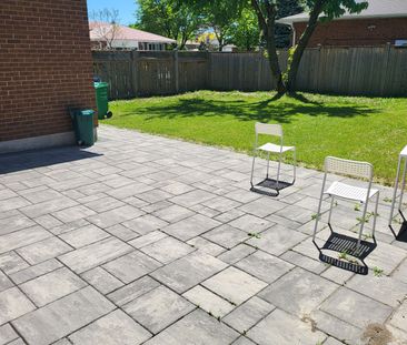 For Lease - 2498 Privet Cres Crescent, Mississauga, Ontario - Photo 5