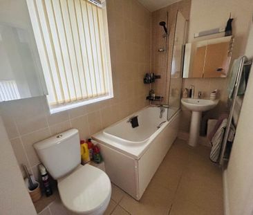2 bedroom detached house to rent - Photo 4