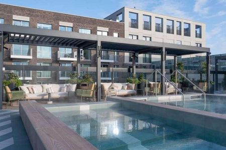 Bloom East, Nine Elms, Sw, Nine Elms, SW11 - Photo 2