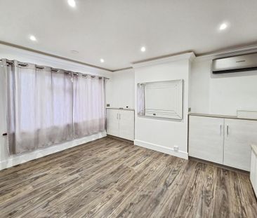 2 bedroom maisonette to rent - Photo 2
