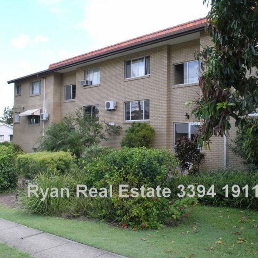 1/34 Macaulay Street, 4151, Coorparoo Qld - Photo 1