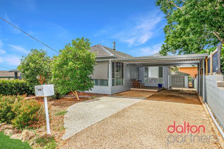 27 Acacia Avenue Waratah West NSW - Photo 2