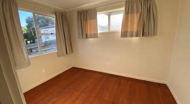 Cosy 3 bedroom home for rent in Manurewa - Photo 1