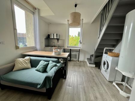 Location Appartement 2 pièces 23m² - Photo 4