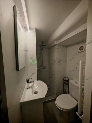 Garsoniera zona Judetean , pentru salon,cabinet,250 Euro - Photo 1