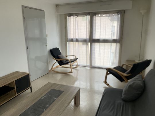 Location Appartement 2 pièces 45m² ILLKIRCH GRAFFENSTADEN 67400 - Photo 1