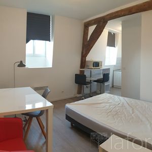 Apartment - Photo 2
