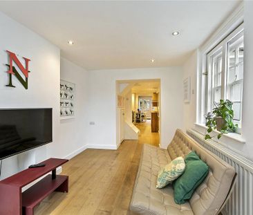 2 bedroom terraced house to rent - Photo 2
