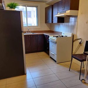 3 ½ SPACIEUX & BIEN ENTRETENU - Photo 2