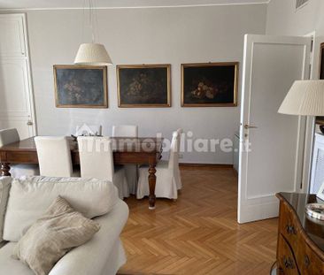Appartamento buono stato, quinto piano, Guastalla, Milano - Photo 3