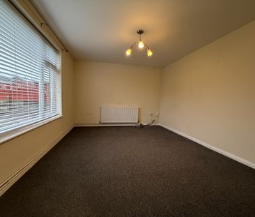 Petersmith Drive, New Ollerton, NEWARK - Photo 2