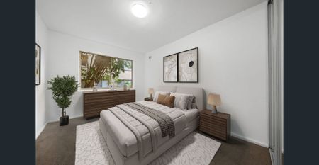 Convenient Freshwater Location - Photo 2