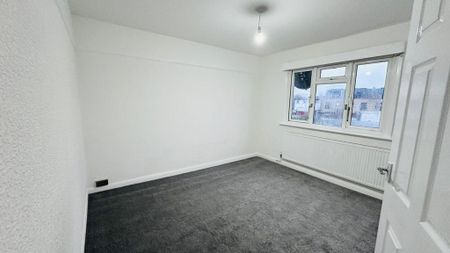 5 bedroom terraced house to rent - Photo 3