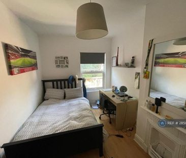 3 bedroom terraced house to rent - Photo 5