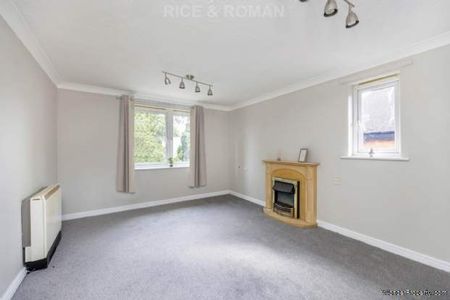 2 bedroom property to rent in Farnborough - Photo 5