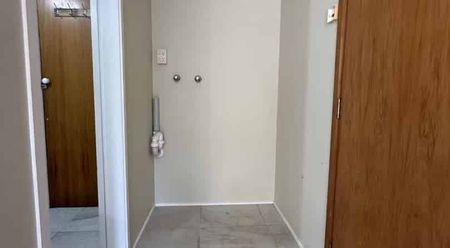 Spacious 2-Bedroom Home in Prime Howick Location Ã¢ÂÂ $550/week (Internet Included) - Photo 5