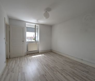 Location Appartement 2 pièces 51m² MULHOUSE 68100 - Photo 3