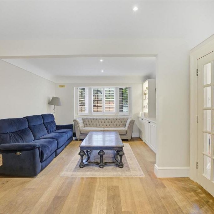 4 bedroom semi-detached house to rent - Photo 1