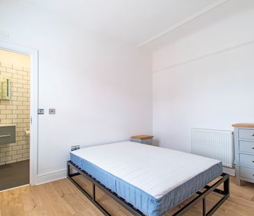 4 Bed Semi-Detached House, Nithsdale Road, L15 - Photo 6