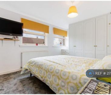 2 bedroom end of terrace house to rent - Photo 5