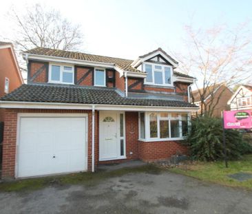 4 bedroom detached house to rent - Photo 3