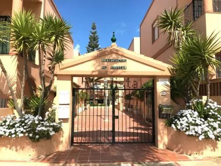 Alquiler de piso en Calle Nueva de la Barrosa, 38 - Photo 3