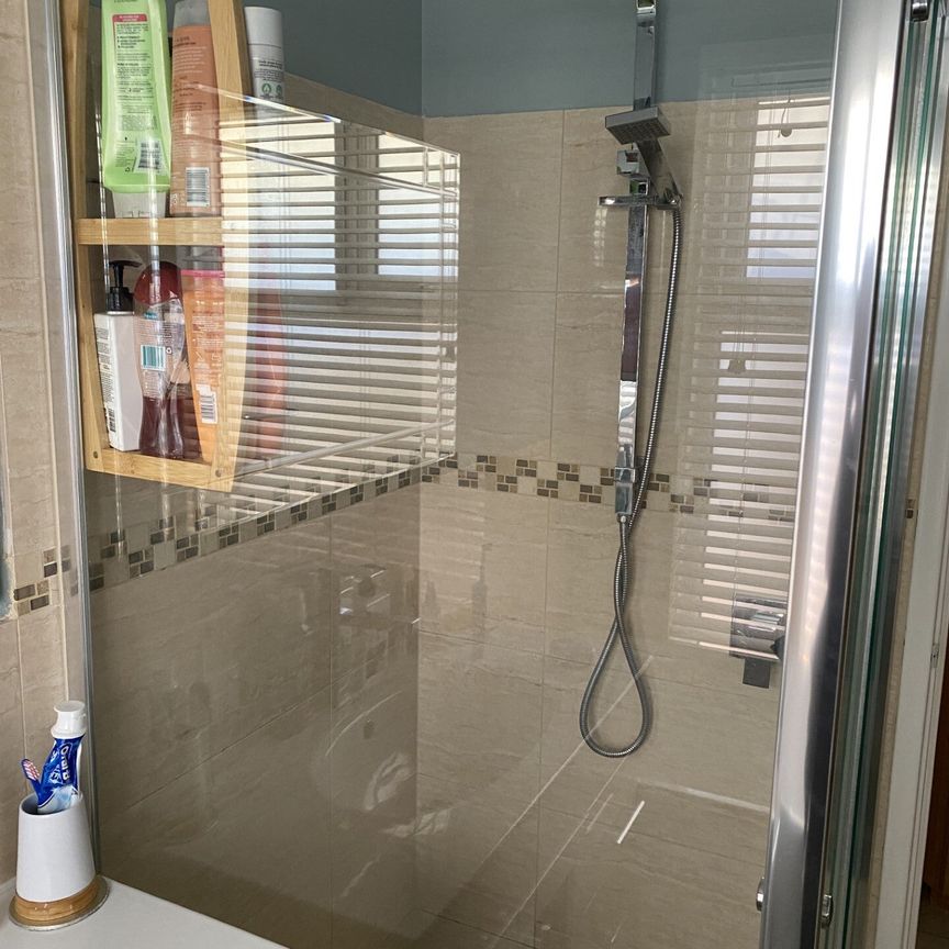 Quinns Rocks - Photo 1