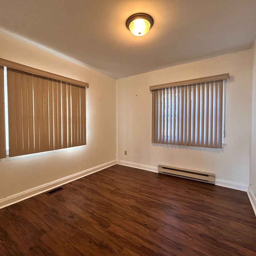 For Lease - 1310 Mosley Street, Wasaga Beach, Ontario - Photo 1