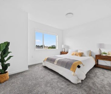 VUE AT STONESHIRE — 3 bed - Walnut - Photo 4