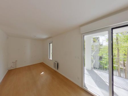 Location Appartement 2 pièces 48m² TOURS 37200 - Photo 2