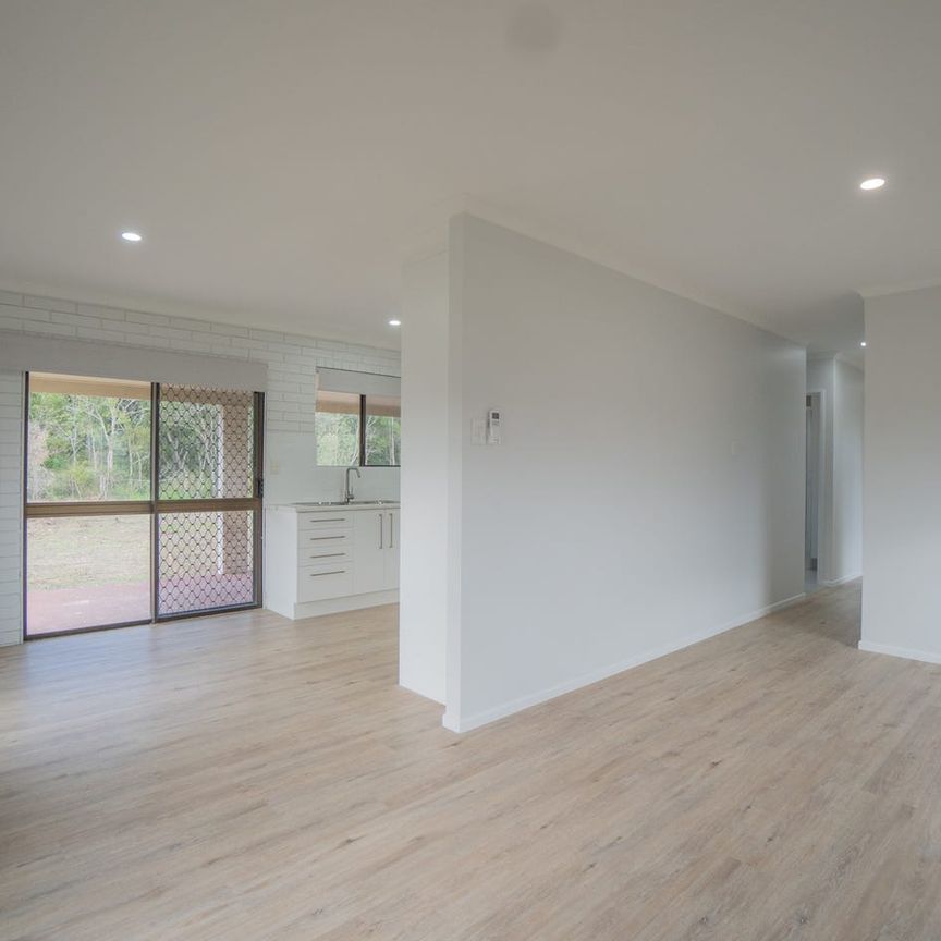 Renovated home on 5200m2 - Photo 1