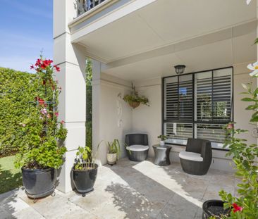 Elegant Townhouse � Quiet, Spacious and Ultra Convenient � Availabl... - Photo 1