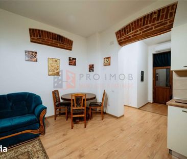 Apartament 3 camere cf 1 decomandat zona Centru - Photo 2