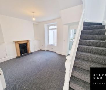 3 bedroom terraced house to rent - Photo 2