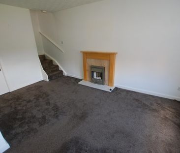 Maybreck Close Bolton Lancashire - Photo 2