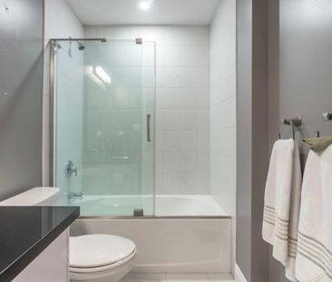 For Lease - 125 Shoreview Place Unit# 326, Hamilton, Ontario - Photo 2