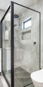 Modern 2-Bedroom Granny Flat - Private & Spacious Living - Photo 4