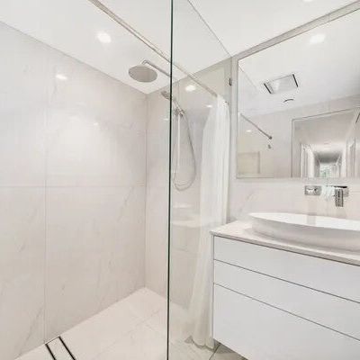 Scarborough - Photo 1