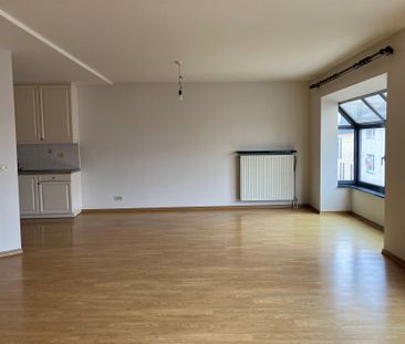 Zeer ruim appartement met 2 slaapkamers - Foto 3